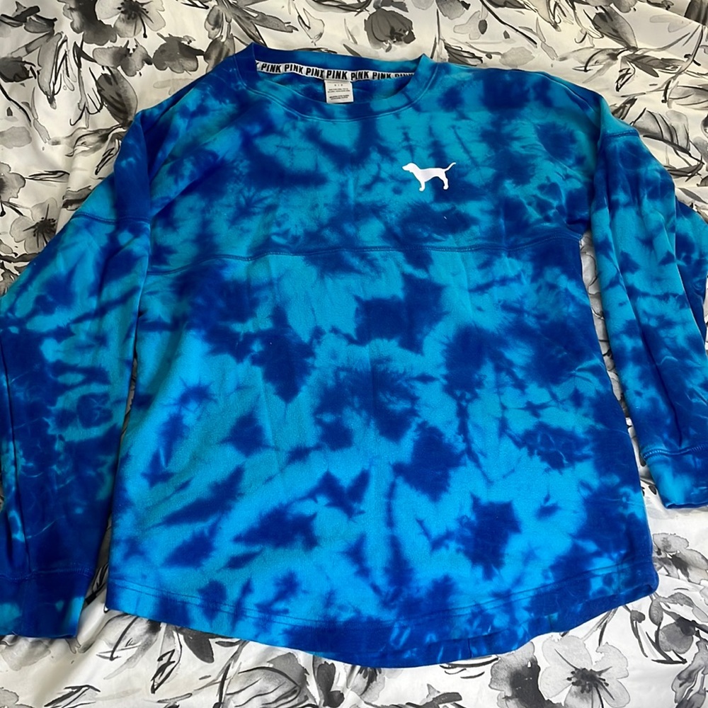 Victoria’s Secret PINK long sleeve blue tie dye shirt